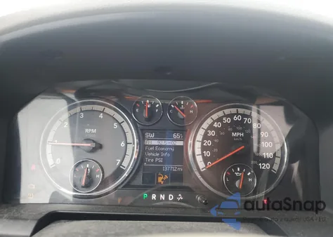 2010 Dodge Ram 1500 z USA, uszkodzony, nr VIN 1D7RB1CT9AS108772